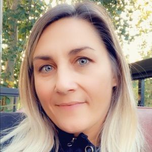 Meet your Posher, Tina